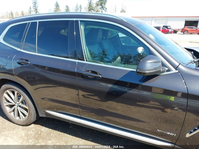 5UXTR9C54JLD63823 BMW X3 Xdrive30i