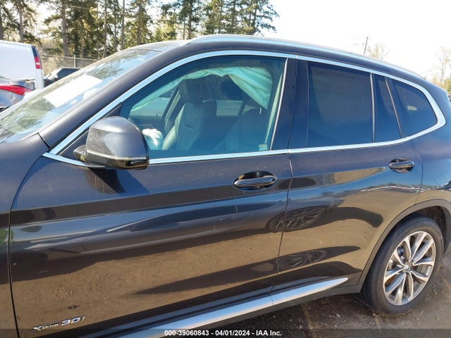5UXTR9C54JLD63823 BMW X3 Xdrive30i