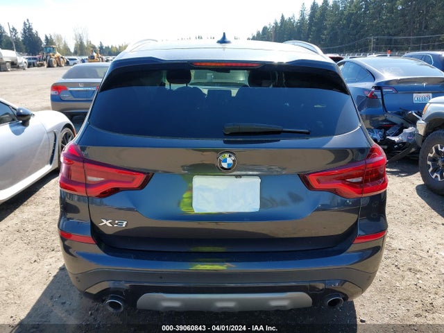 5UXTR9C54JLD63823 BMW X3 Xdrive30i