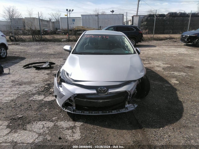 Toyota COROLLA LE 2022 JTDEPMAE7NJ202600 Image 13