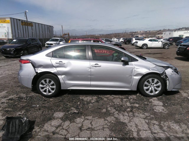 Toyota COROLLA LE 2022 JTDEPMAE7NJ202600 Image 14