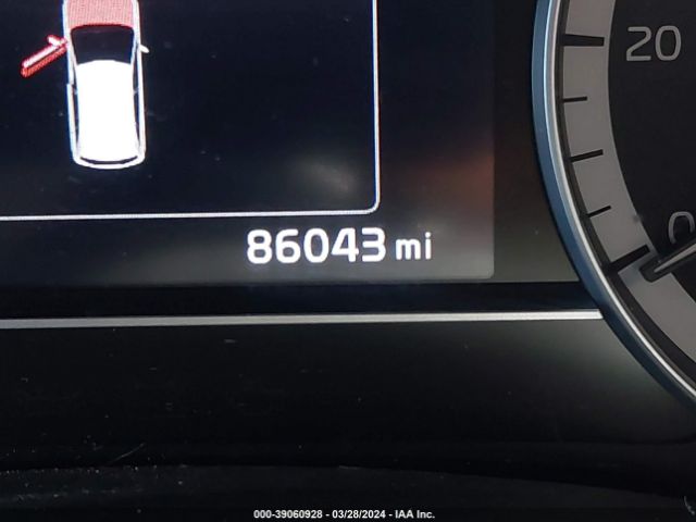 KNDCB3LC6J5123966 KIA NIRO LX