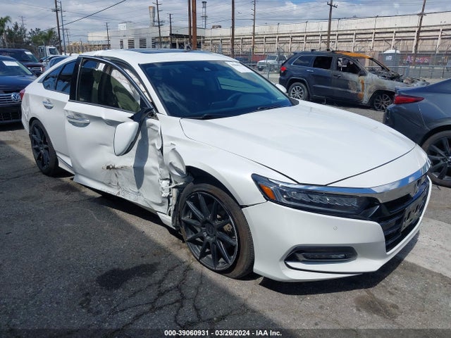 Honda Accord Touring 2018 1HGCV1F91JA128805 main image