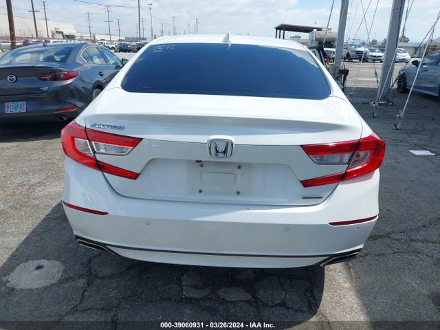 Honda Accord Touring 2018 1HGCV1F91JA128805 Image 16