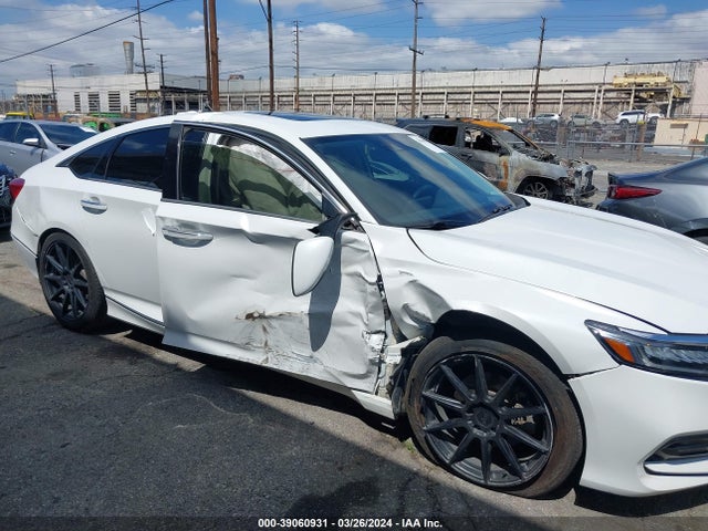Honda Accord Touring 2018 1HGCV1F91JA128805 Image 6
