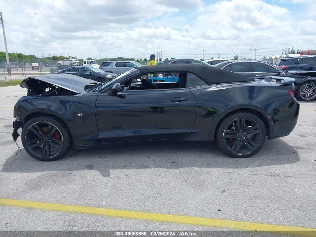Chevrolet Camaro 1lt 2018 1G1FB3DX7J0175806 Image 15