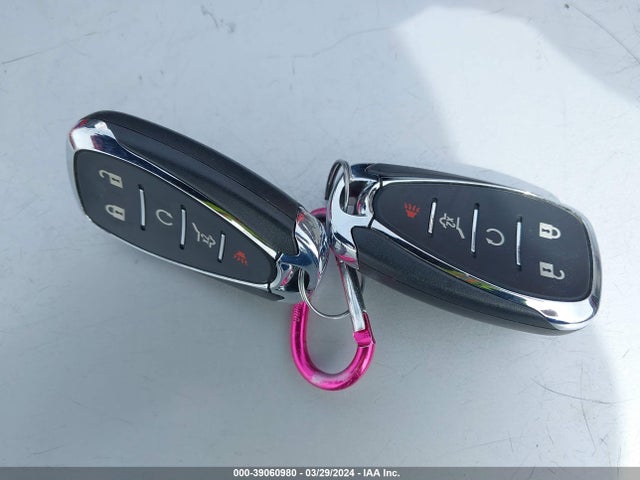 Chevrolet EQUINOX LT 2018 3GNAXSEV7JS564262 Image 11
