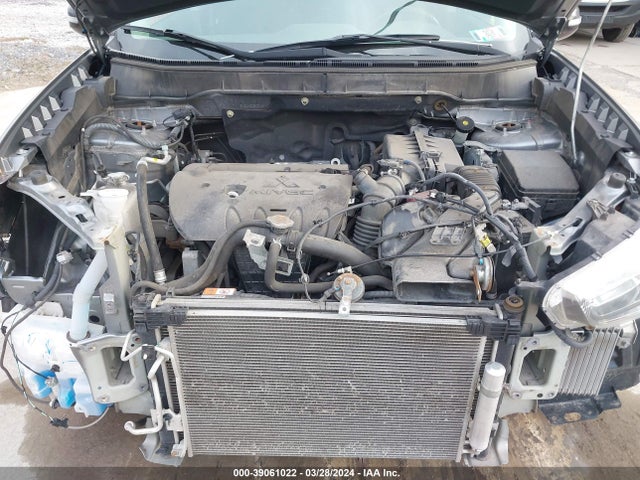 JA4AR3AU1HZ050016 Mitsubishi Outlander Sport 2.0 Es/2.0 Le