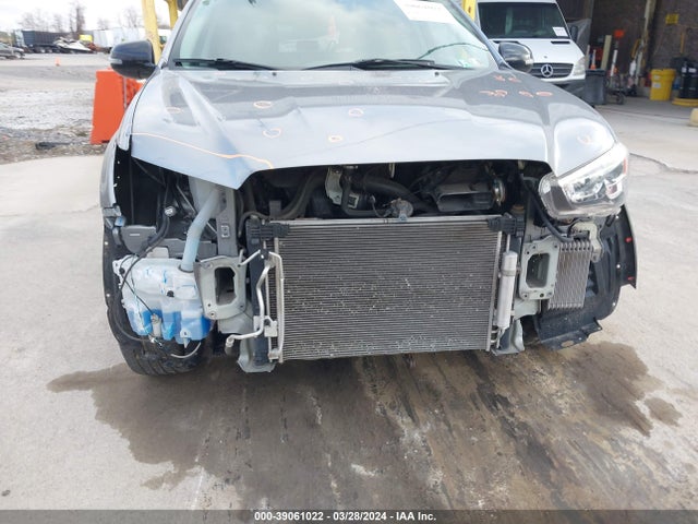 JA4AR3AU1HZ050016 Mitsubishi Outlander Sport 2.0 Es/2.0 Le