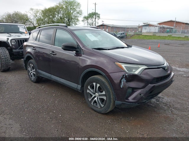 Toyota RAV4 LE 2017 2T3ZFREV6HW331266 main image