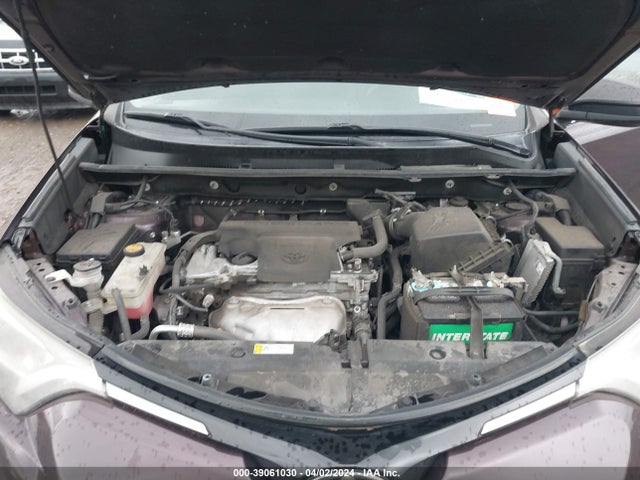 Toyota RAV4 LE 2017 2T3ZFREV6HW331266 Image 10