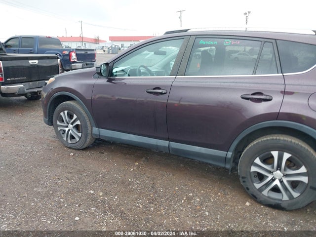 Toyota RAV4 LE 2017 2T3ZFREV6HW331266 Image 14