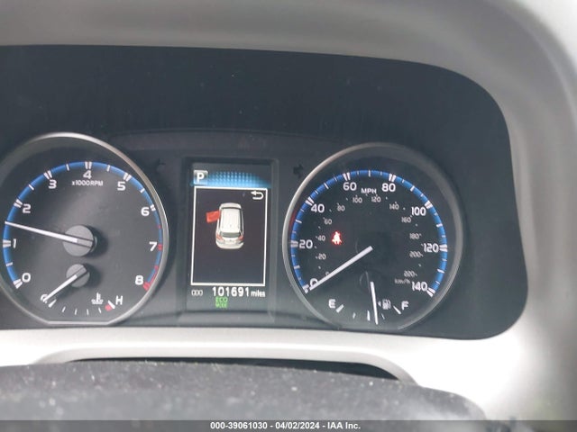 Toyota RAV4 LE 2017 2T3ZFREV6HW331266 Image 7