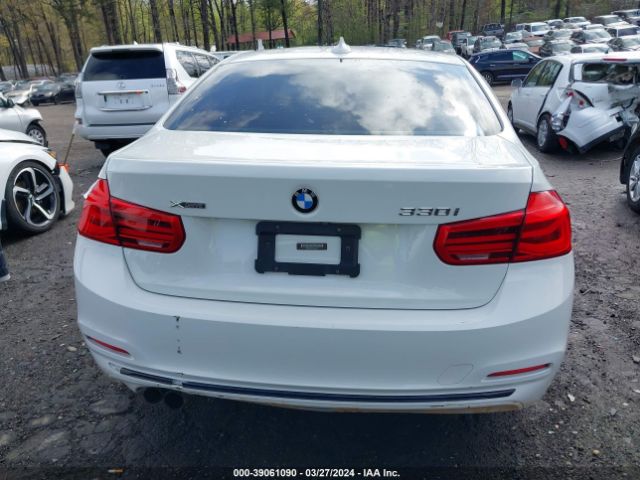 WBA8D9C56JEB35717 BMW 330i Xdrive