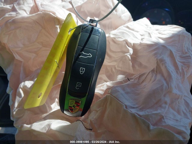 2019 PORSCHE MACAN WP1AB2A57KLB31429 Photo 10