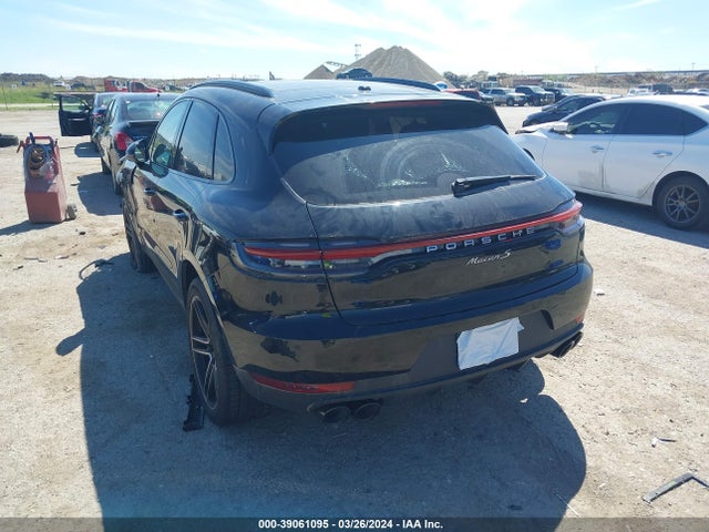 2019 PORSCHE MACAN WP1AB2A57KLB31429 Photo 2