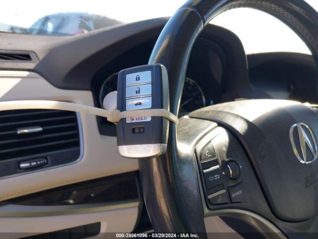 JH4KC1F5XEC006918 Acura RLX
