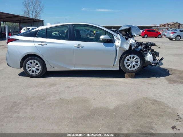 Toyota Prius L Eco 2021 JTDKAMFU9M3140141 Image 13