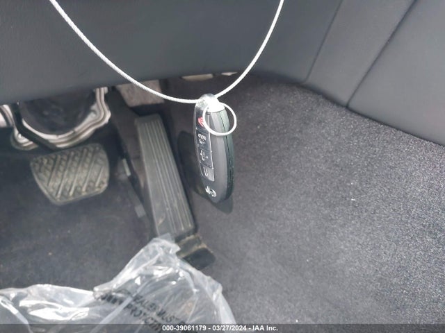Infiniti Q70 3.7x 2017 JN1BY1ARXHM770752 Image 11