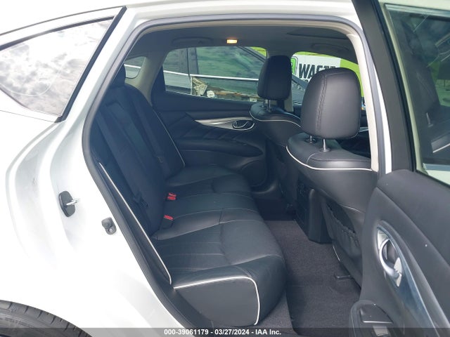 Infiniti Q70 3.7x 2017 JN1BY1ARXHM770752 Image 8