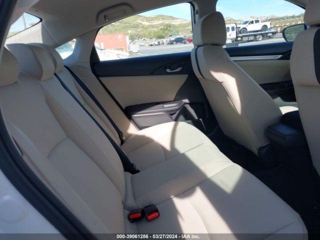 2HGFC2F69KH528029 Honda Civic Lx
