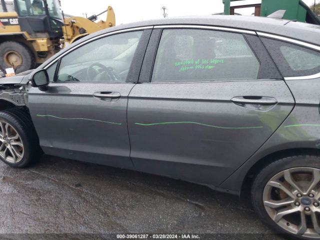 3FA6P0CD4KR270524 Ford FUSION SEL