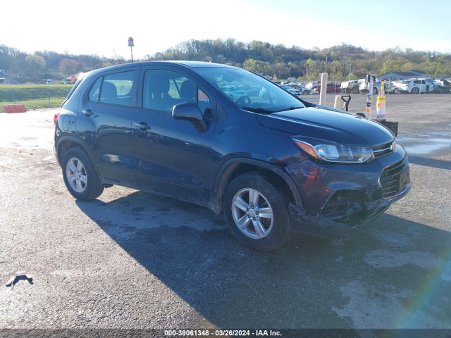 Chevrolet TRAX LS 2018 3GNCJNSB4JL193903 main image