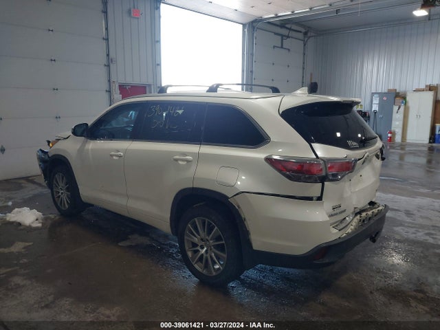 Toyota Highlander Xle V6 2015 5TDJKRFH3FS214941 Image 3