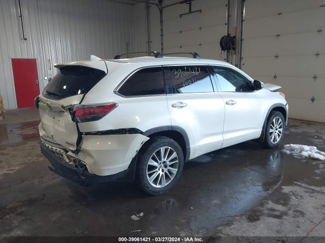 Toyota Highlander Xle V6 2015 5TDJKRFH3FS214941 Image 4