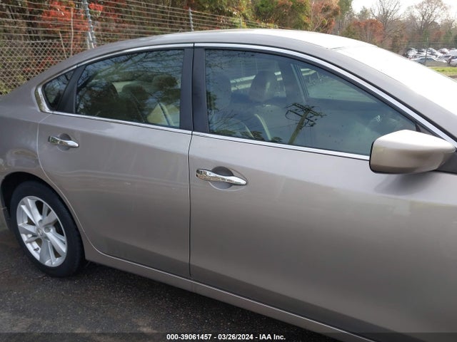 Nissan Altima 2.5 Sv 2015 1N4AL3AP7FC141072 Image 13