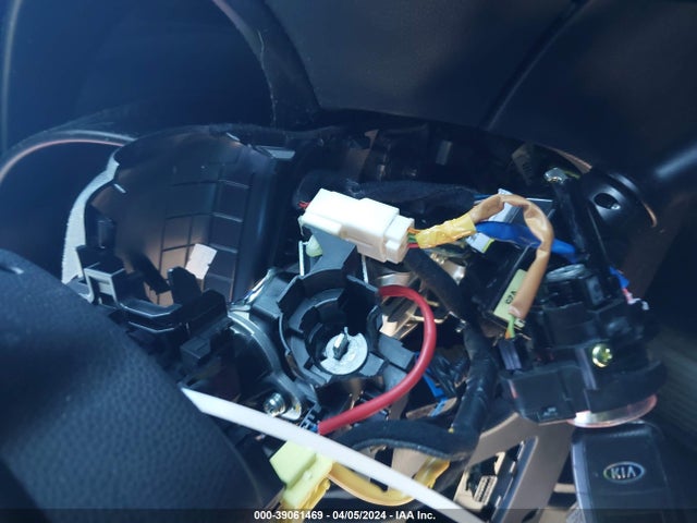 KIA SOUL + 2016 KNDJP3A55G7833788 Image 6