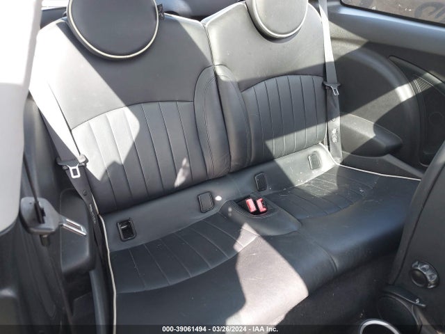 2007 MINI COOPER S WMWMF73527TT85387 Photo 7