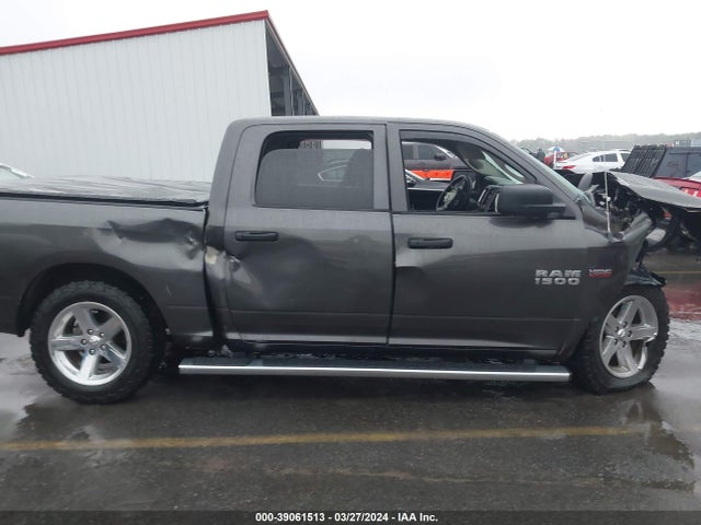 RAM 1500 Express  4x4 5'7 Box 2017 3C6RR7KT1HG796169 Image 13