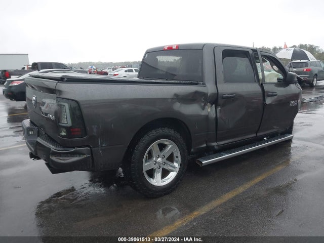 RAM 1500 Express  4x4 5'7 Box 2017 3C6RR7KT1HG796169 Image 4
