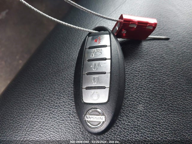 Nissan Pathfinder Platinum 2017 5N1DR2MM3HC679865 Image 11