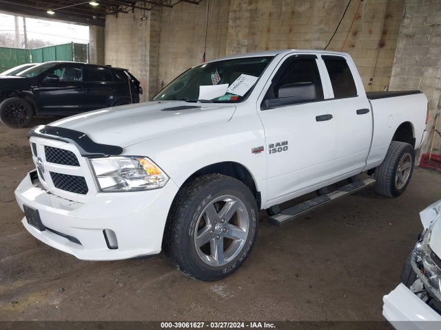 RAM 1500 Express 2016 1C6RR7FT0GS402050 Image 2
