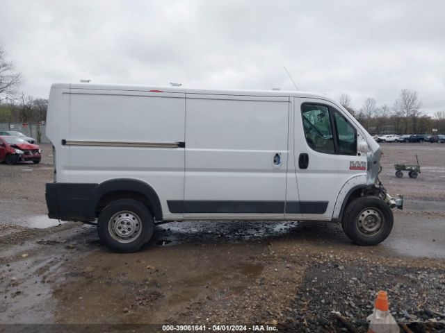 3C6TRVAG8JE153169 RAM Promaster 1500 Low Roof 136 Wb