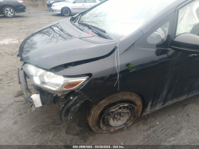 Honda FIT LX 2016 JHMGK5H59GX009611 Image 12