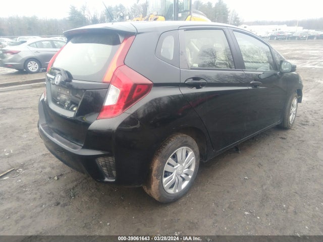 Honda FIT LX 2016 JHMGK5H59GX009611 Image 4