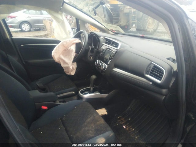 Honda FIT LX 2016 JHMGK5H59GX009611 Image 5