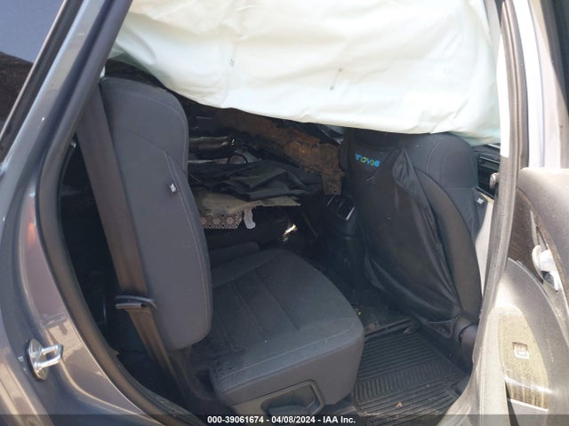 KIA Sorento 3.3l S 2019 5XYPG4A51KG603547 Image 8