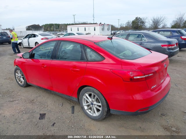 Ford FOCUS SE 2016 1FADP3F24GL313946 Image 3