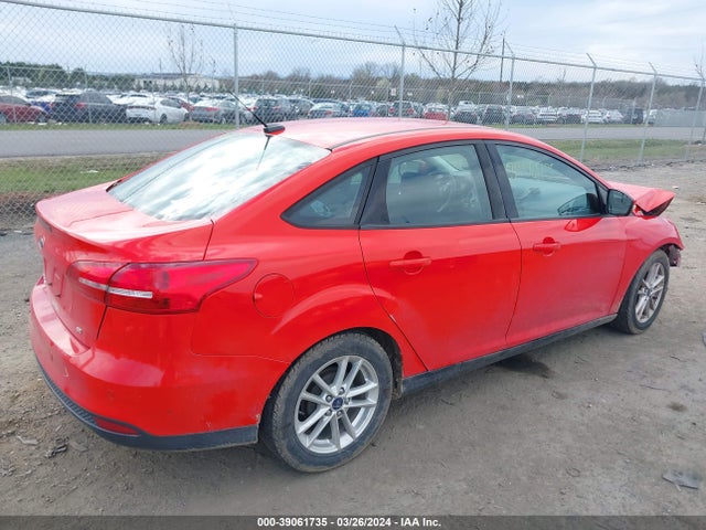 Ford FOCUS SE 2016 1FADP3F24GL313946 Image 4