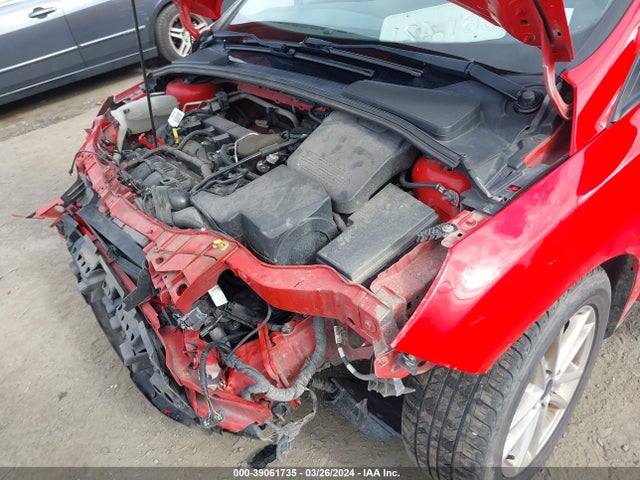 Ford FOCUS SE 2016 1FADP3F24GL313946 Image 6