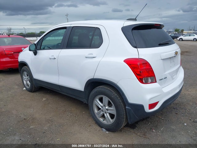 Chevrolet TRAX LS 2018 3GNCJNSB9JL373166 Image 3