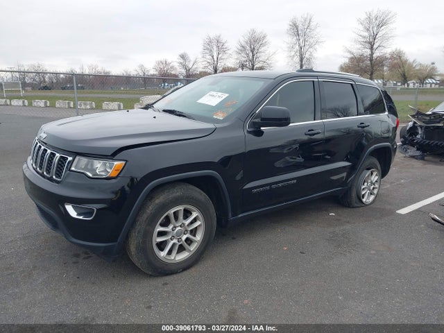 1C4RJFAG6JC147961 Jeep Grand Cherokee Laredo E 4x4