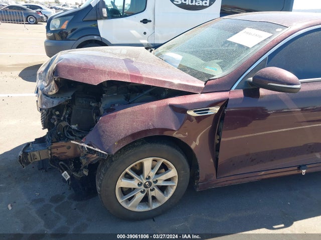 KIA Optima Lx 2017 5XXGT4L33HG154795 Image 14