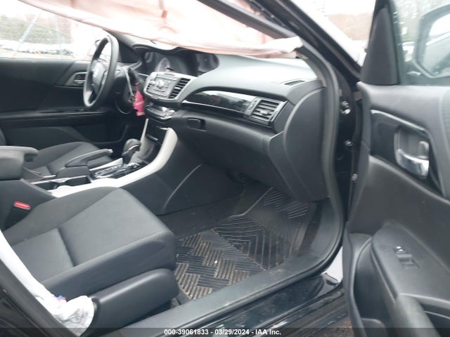 Honda ACCORD LX 2016 1HGCR2F39GA107361 Image 5