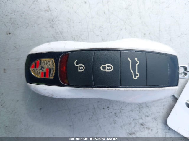 2018 PORSCHE MACAN WP1AG2A59JLB64898 Photo 10