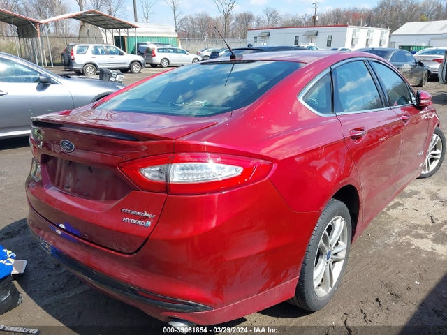 Ford Fusion Hybrid Titanium 2016 3FA6P0RU1GR271905 Image 4